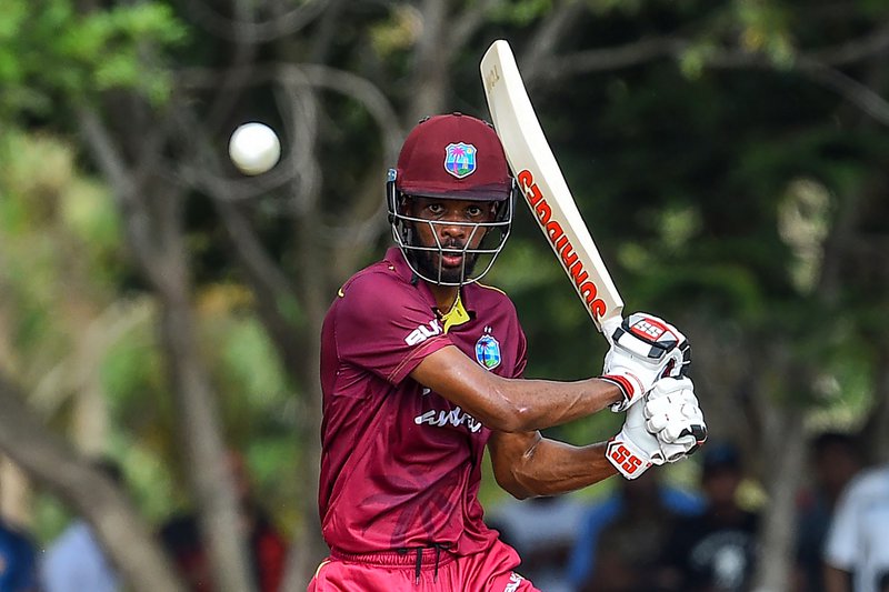 Roston Chase 100 vs Sri Lanka 3.jpg