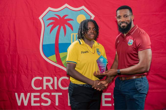 CWI U19 Girls Photo Ceremony Capture (27755)-56 (1)
