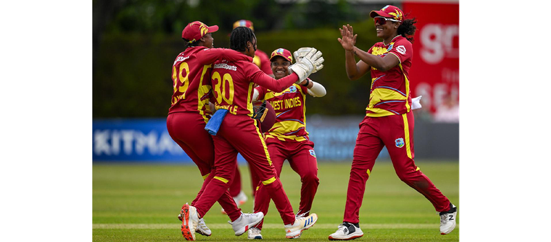 Hayley & Team Celebrate a Wicket vs Ireland